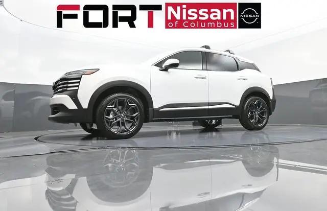2025 Nissan Kicks SR FWD