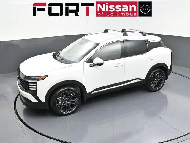 2025 Nissan Kicks SR FWD