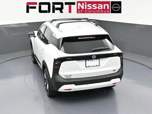2025 Nissan Kicks SR FWD