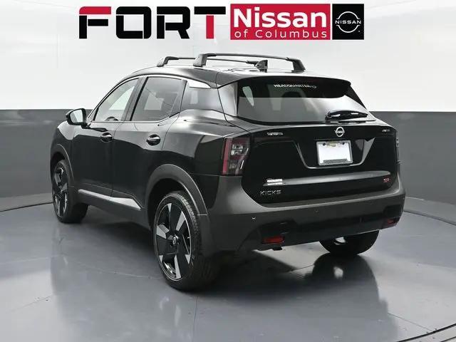 2025 Nissan Kicks SR FWD