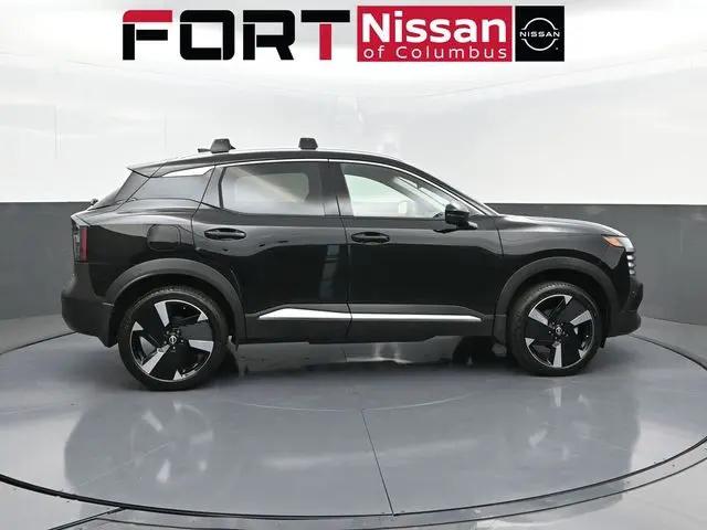 2025 Nissan Kicks SR FWD