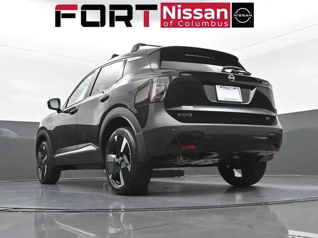 2025 Nissan Kicks SR FWD