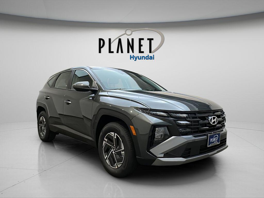 2026 Hyundai Tucson Hybrid Blue SE