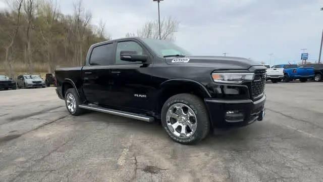 2026 Ram 1500 Big Horn Crew Cab 4x4 5'7" Box