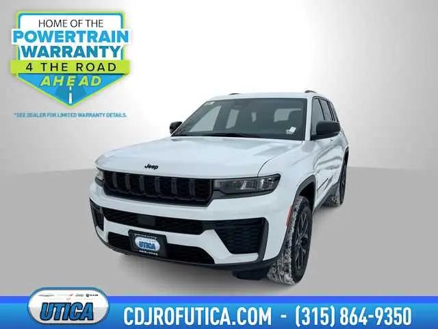 2026 Jeep Grand Cherokee Altitude 4x4 for sale in Yorkville, NY