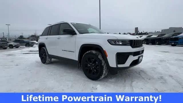 2026 Jeep Grand Cherokee Altitude 4x4