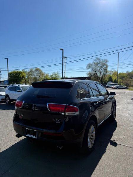 2012 Lincoln MKX Base