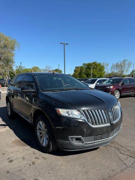 2012 Lincoln MKX Base
