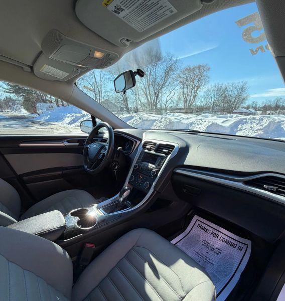 2015 Ford Fusion Hybrid S