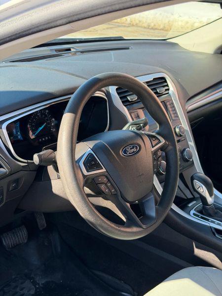 2015 Ford Fusion Hybrid S