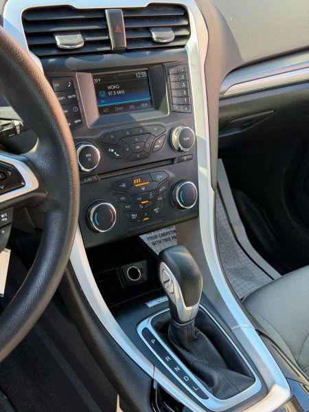 2015 Ford Fusion Hybrid S