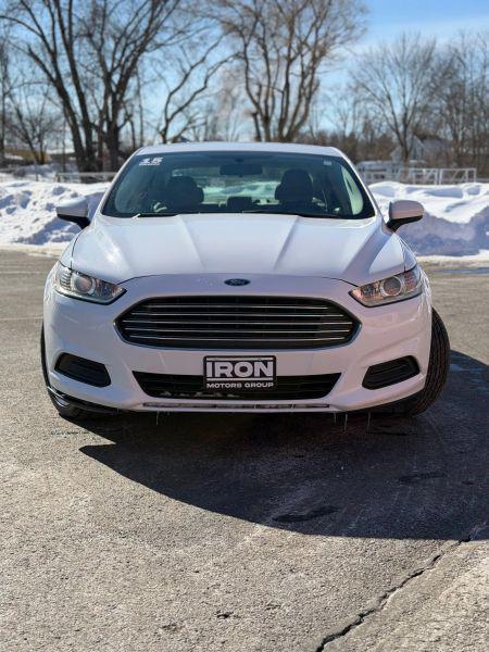 2015 Ford Fusion Hybrid S