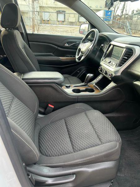 2019 GMC Acadia SLE-2