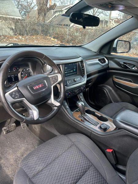 2019 GMC Acadia SLE-2