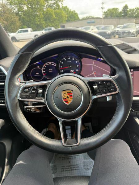 2021 Porsche Cayenne Base