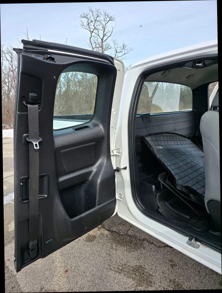2018 Toyota Tacoma SR