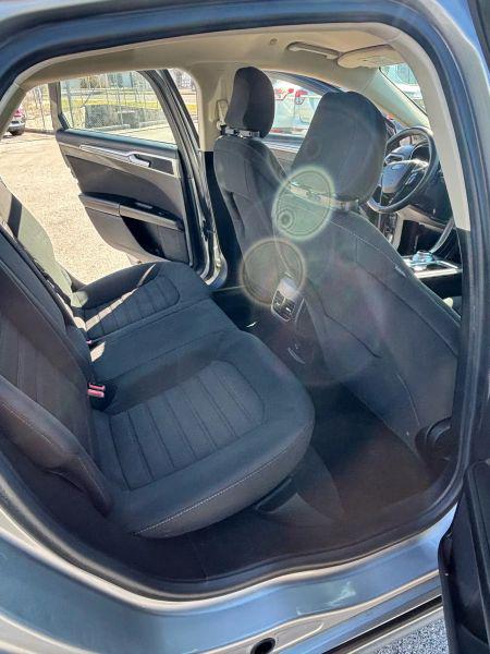 2020 Ford Fusion Hybrid SE