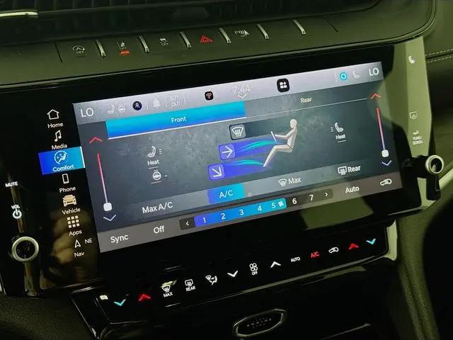 2026 Jeep Grand Cherokee L Altitude 4x4