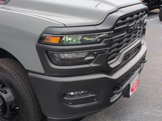 2026 Ram 3500 Tradesman Crew Cab 4x2 8' Box