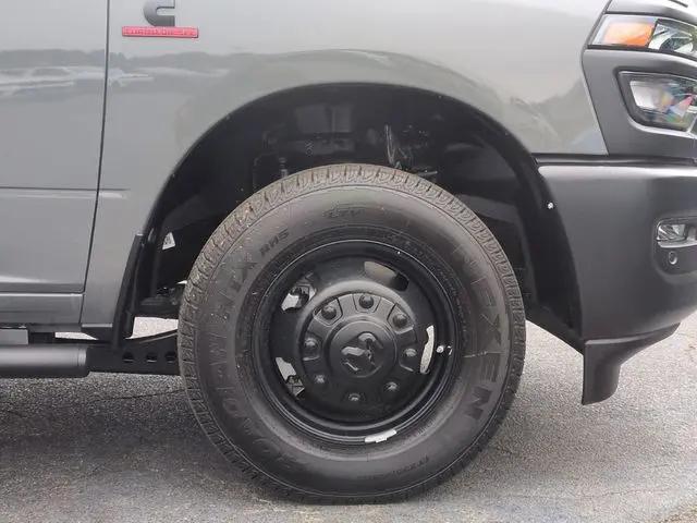 2026 Ram 3500 Tradesman Crew Cab 4x2 8' Box