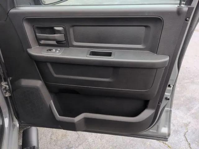 2026 Ram 3500 Tradesman Crew Cab 4x2 8' Box
