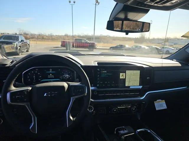 2026 Chevrolet Silverado 1500 4WD Crew Cab Short Bed LT Trail Boss