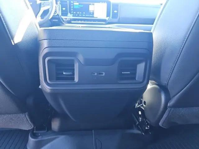 2026 Chevrolet Silverado 1500 4WD Crew Cab Short Bed LT Trail Boss