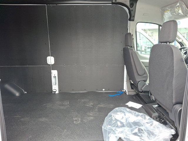 2026 Ford Transit Cargo Van T-250 148" Med Rf 9150 GVWR AWD