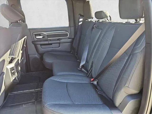 2026 Ram 3500 Big Horn Crew Cab 4x4 8' Box