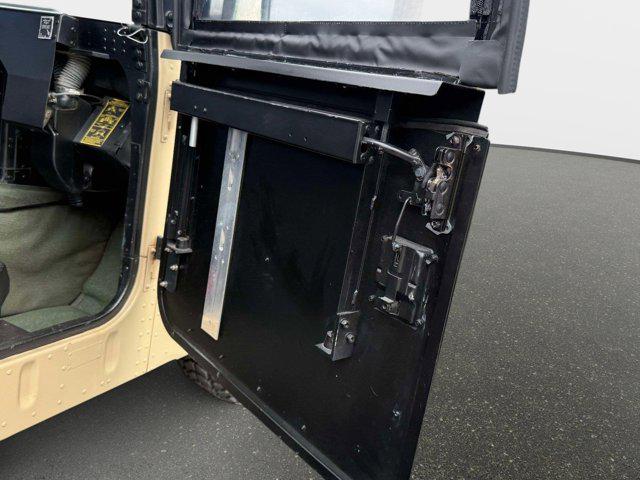 2007 HUMMER H2 Base