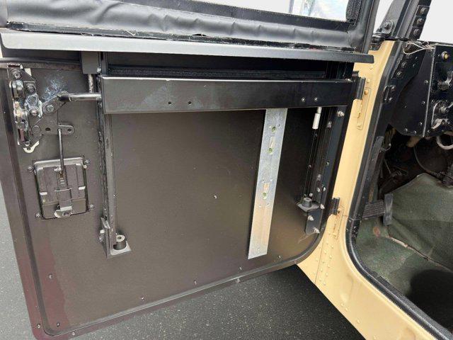2007 HUMMER H2 Base