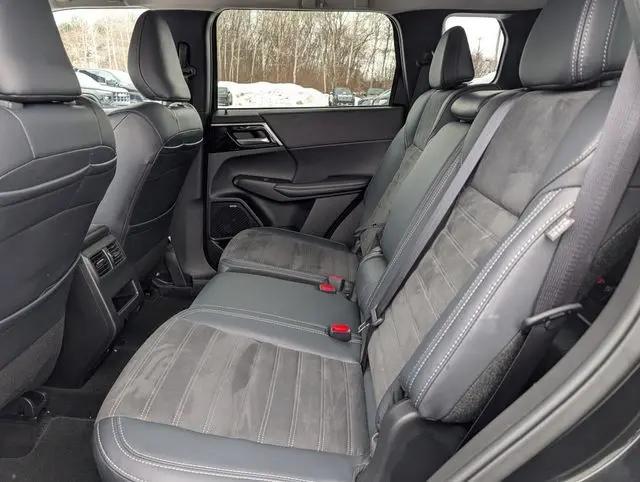 2025 Mitsubishi Outlander SE 2.5 S-AWC