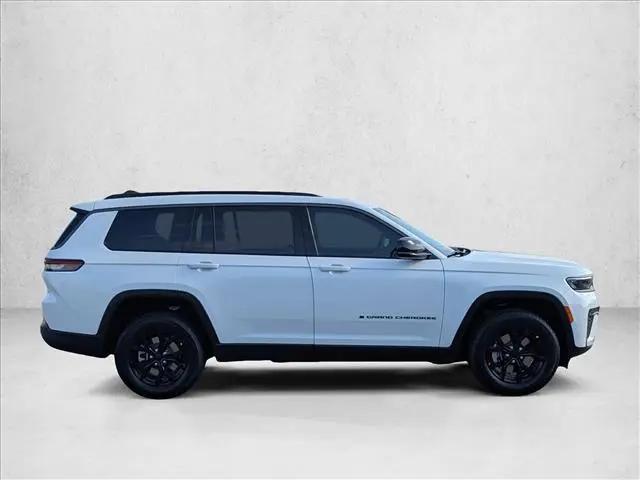 2026 Jeep Grand Cherokee L Altitude 4x2