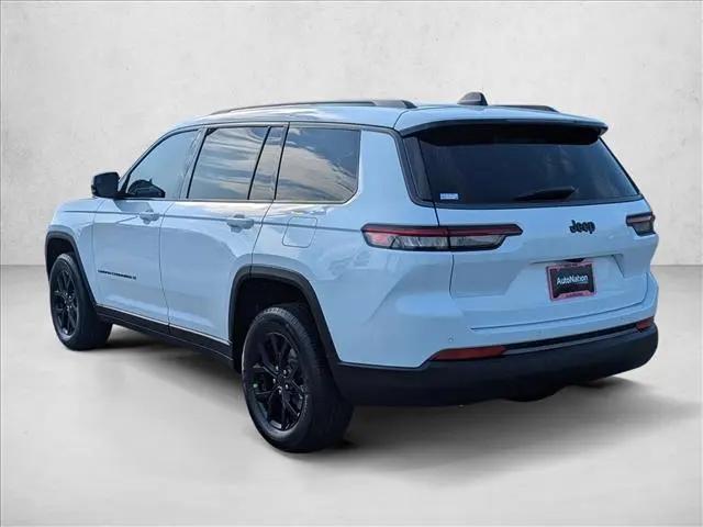 2026 Jeep Grand Cherokee L Altitude 4x2
