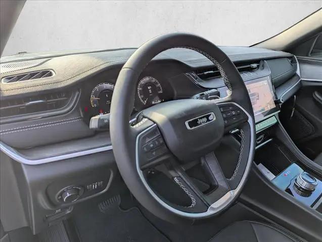 2026 Jeep Grand Cherokee L Altitude 4x2