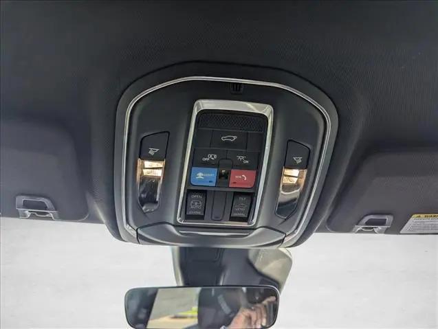 2026 Jeep Grand Cherokee L Altitude 4x2