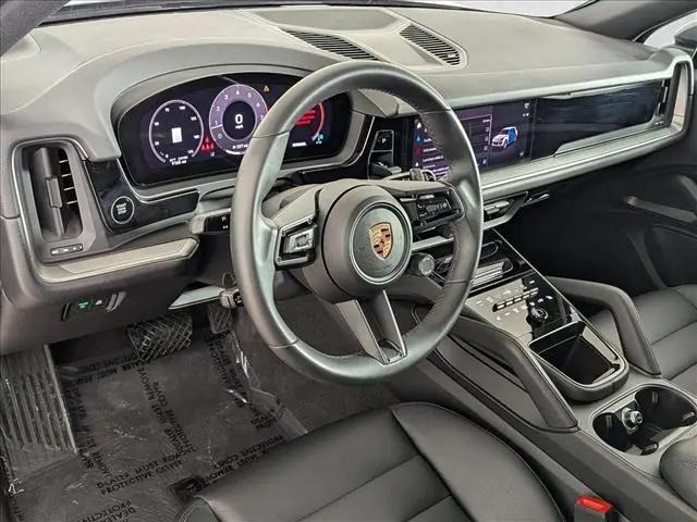 2025 Porsche Cayenne Cayenne