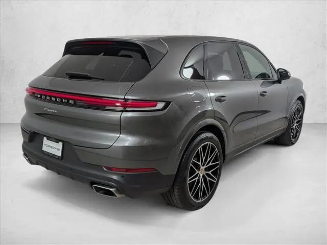2025 Porsche Cayenne Cayenne
