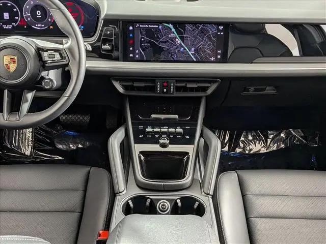 2025 Porsche Cayenne Cayenne