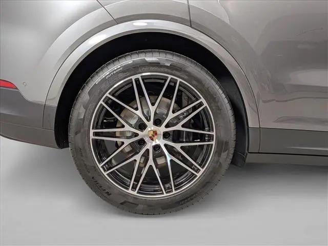 2025 Porsche Cayenne Cayenne