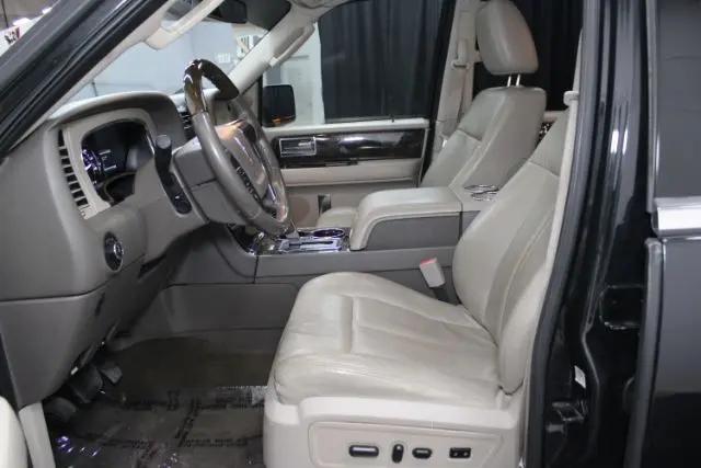 2015 Lincoln Navigator Standard
