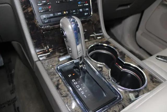 2015 Lincoln Navigator Standard