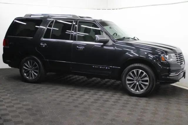 2015 Lincoln Navigator Standard
