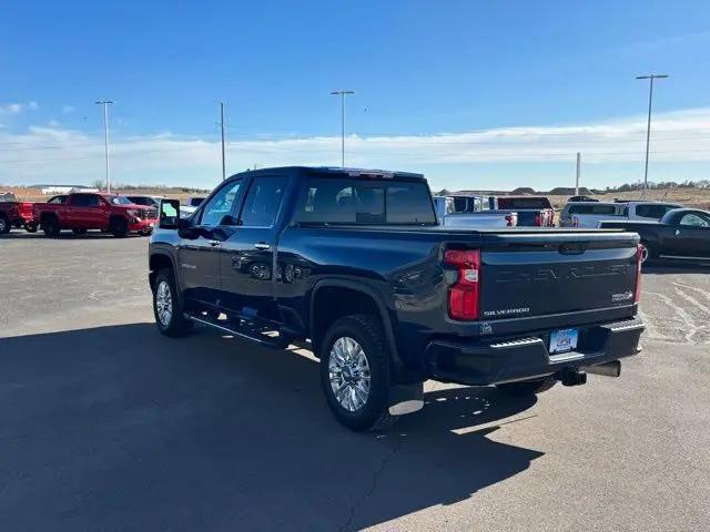 2023 Chevrolet Silverado 2500HD 4WD Crew Cab Standard Bed High Country
