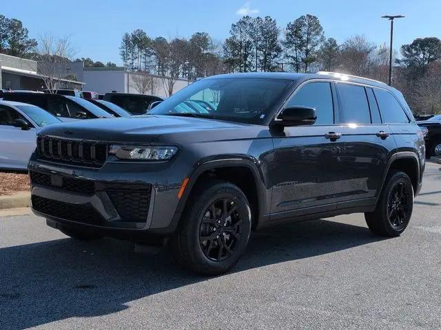 2026 Jeep Grand Cherokee Altitude 4x2