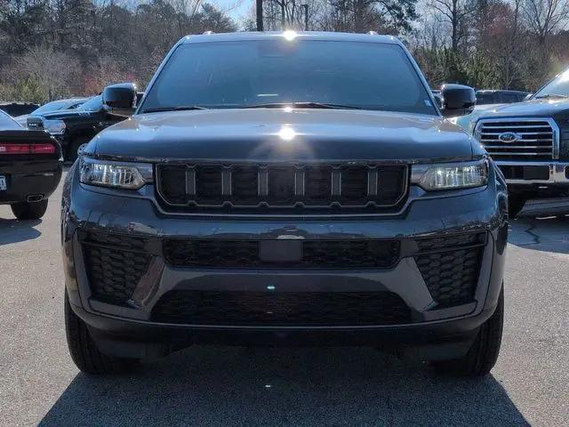 2026 Jeep Grand Cherokee Altitude 4x2