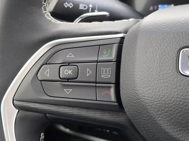 2026 Jeep Grand Cherokee L Altitude 4x4