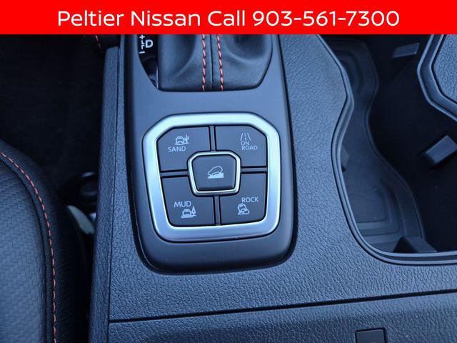 2026 Nissan Frontier Crew Cab PRO-4X 4x4