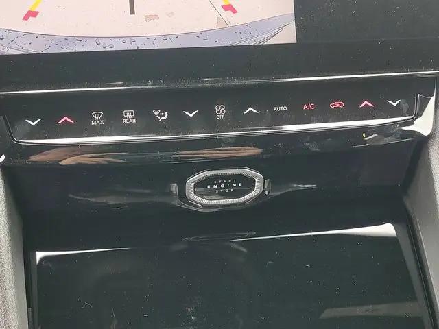 2026 Jeep Grand Cherokee Altitude 4x2