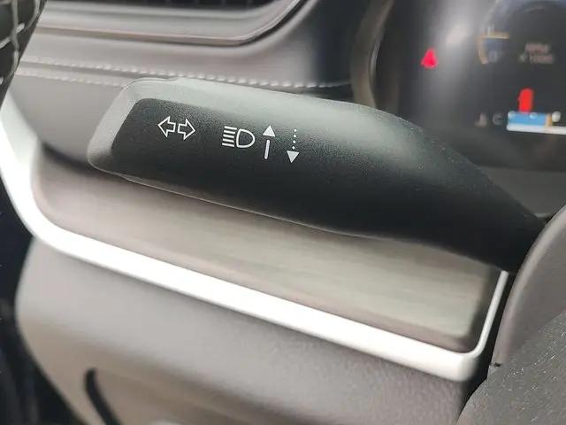 2026 Jeep Grand Cherokee Altitude 4x2